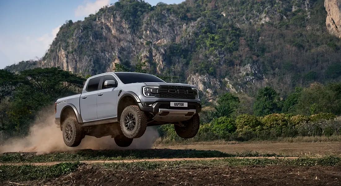 Ford Raptor 3.0 V6 Xăng EcoBoost - Thỏa mãn đam mê